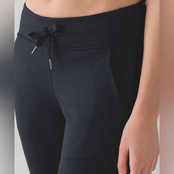 Lululemon Ready To Rulu Pant - Picture 2 of 12